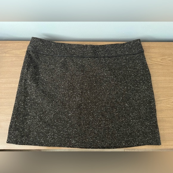 Old Navy Dresses & Skirts - VTG- Old Navy Brown Tweed Mini Skirt